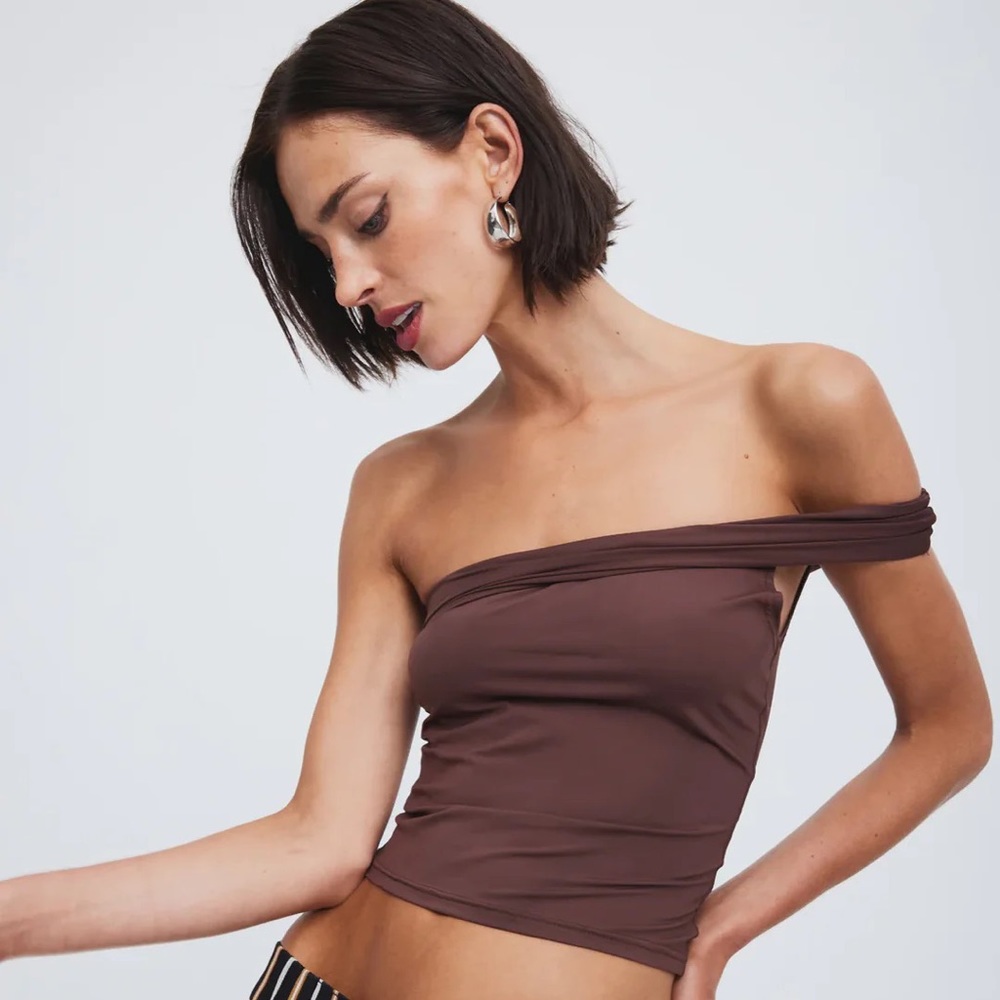 lioness chocolate off shoulder top